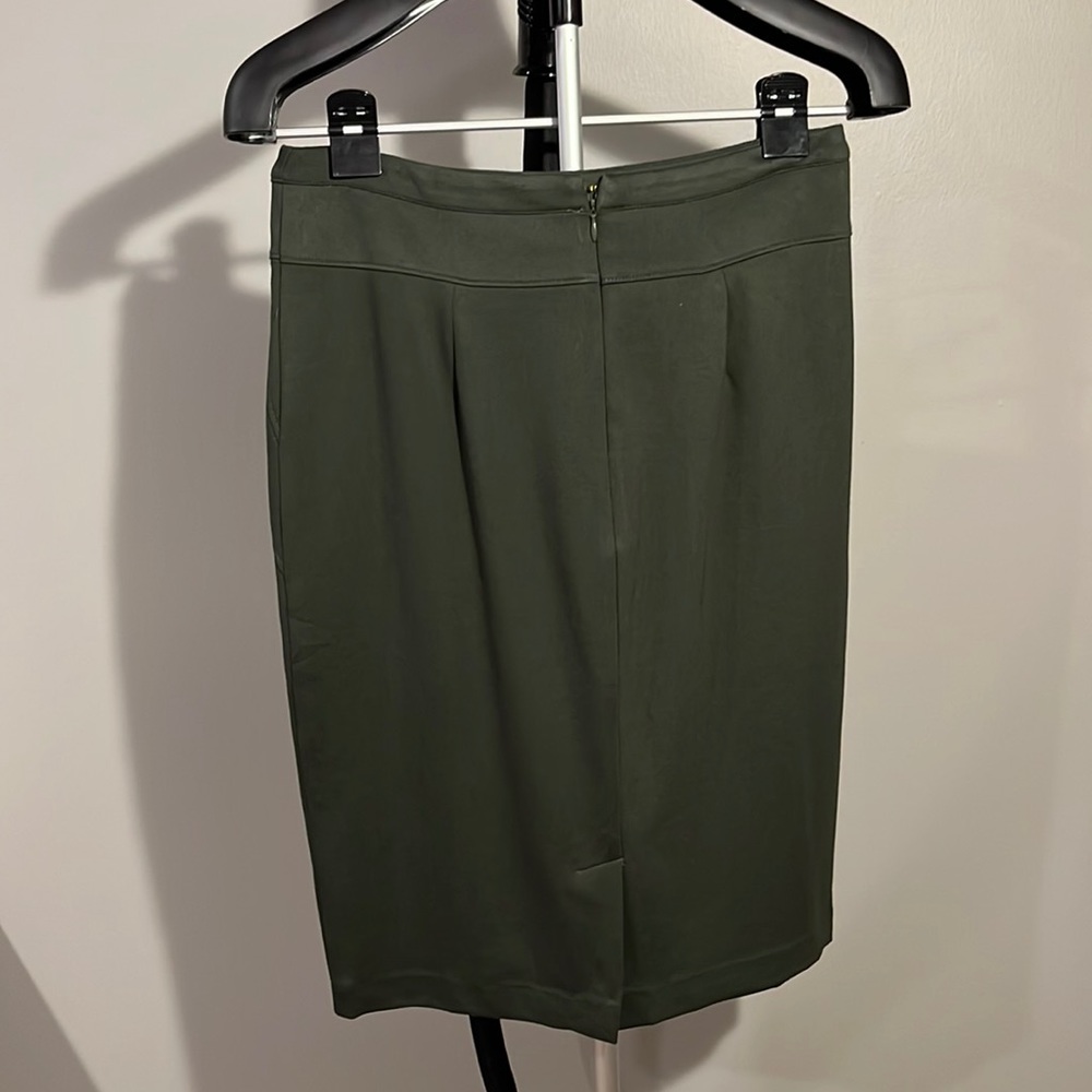 Forest Green Joan Vass Size M Pencil Skirt